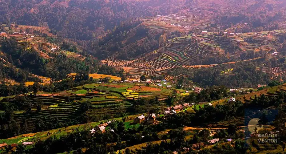 The villages pass through the hike